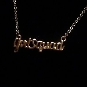 Girl squad necklace